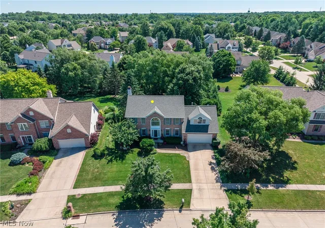 2nd image of 12300 Coopers Run, Strongsville, OH 44149 | MLS# 5221877