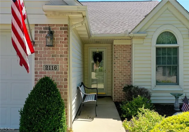 Homes for sale in Huron, OH | 2116 Lakefield Dr, Huron, OH 44839 | MLS# 5212041