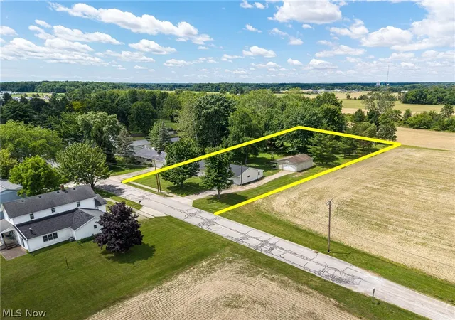 Photo 39 of Single family home for sale at 315 West St, La Grange, OH 44050 | MLS# 5222045 | Listing updated on 2026-08-28