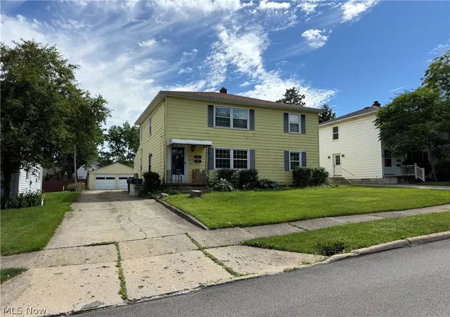 Homes for sale in Cuyahoga Falls, OH | 1890 1900 Silver Lake Ave, Cuyahoga Falls, OH 44223 | MLS# 5222102