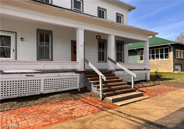 3rd image of 105 N Philadelphia St, Freeport, OH 43973 | MLS# 5222109