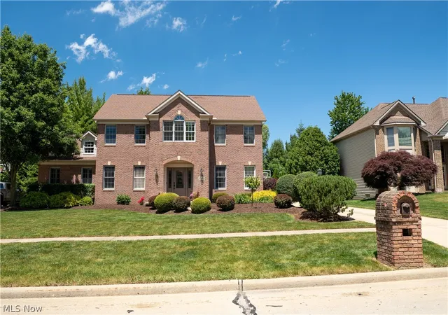 2nd image of 20324 Kylemore Dr, Strongsville, OH 44149 | MLS# 5221149