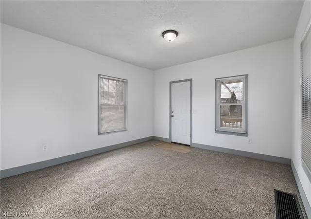 Homes for sale in Canton, OH | 1747 5Th St Se, Canton, OH 44707 | MLS# 5221808