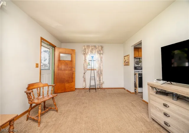 Photo 3 of Single family home for sale at 3126 Linda Dr NW, Warren, OH 44485 | MLS# 5220935 | Listing updated on 2026-09-01