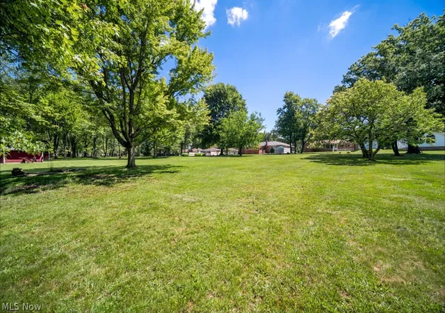 Homes for sale in Broadview Heights, OH | 7988 Wright Rd, Broadview Heights, OH 44147 | MLS# 5220946