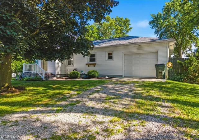 Homes for sale in Smithville, OH | 183 E Center St, Smithville, OH 44677 | MLS# 5221757