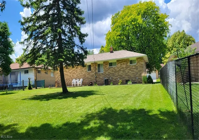 Homes for sale in Parma, OH | 7573 Biscayne Blvd, Parma, OH 44134 | MLS# 5220906