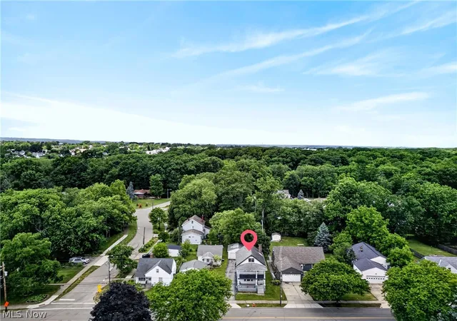 Homes for sale in Garfield Heights, OH | 5012 Henry St, Garfield Heights, OH 44125 | MLS# 5221991