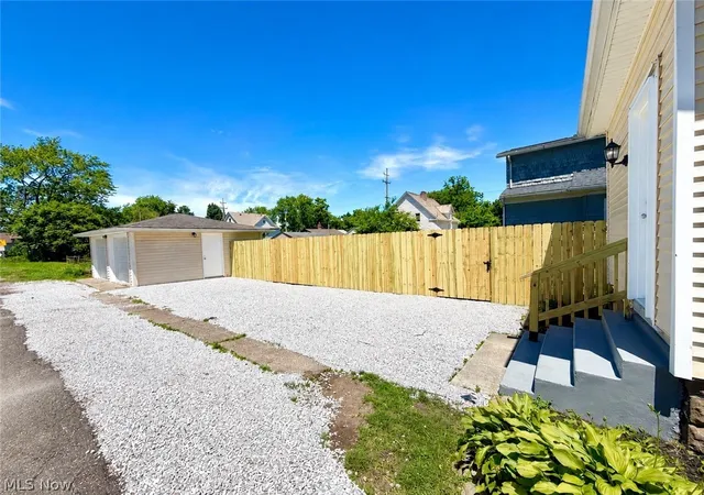 Homes for sale in Massillon, OH | 1218 Tremont Ave Sw, Massillon, OH 44647 | MLS# 5221573