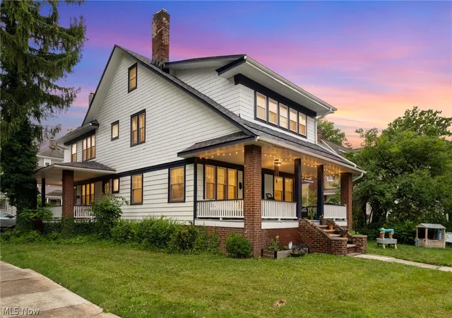 Homes for sale in Cleveland Heights, OH | 3124 Edgehill Rd, Cleveland Heights, OH 44118 | MLS# 5221403