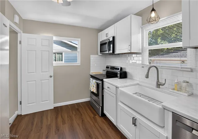 4th image of 15916 Meigs Blvd, Brook Park, OH 44142 | MLS# 5221160
