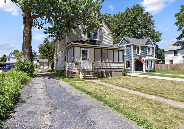 Photo 1 of Single family home for sale at 1592 Newman Ave, Lakewood, OH 44107 | MLS# 5222191 | Listing updated on 2026-07-16