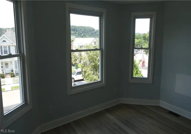 27th image of 556 Louisiana Ave, Chester, WV 26034 | MLS# 5222065