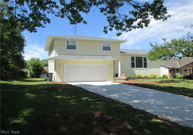 Photo 1 of Single family home for sale at 2887 Nancy Cir, Brunswick, OH 44212 | MLS# 5220961 | Listing updated on 2026-08-28