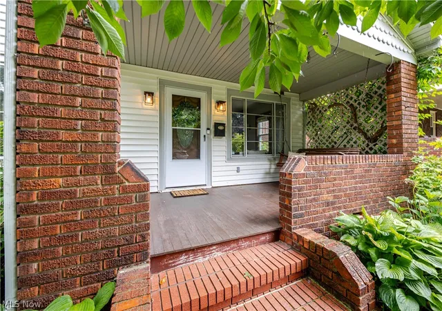 Homes for sale in Cuyahoga Falls, OH | 2529 Whitelaw St, Cuyahoga Falls, OH 44221 | MLS# 5219654