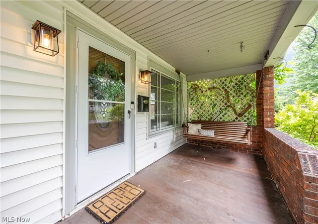 Homes for sale in Cuyahoga Falls, OH | 2529 Whitelaw St, Cuyahoga Falls, OH 44221 | MLS# 5219654