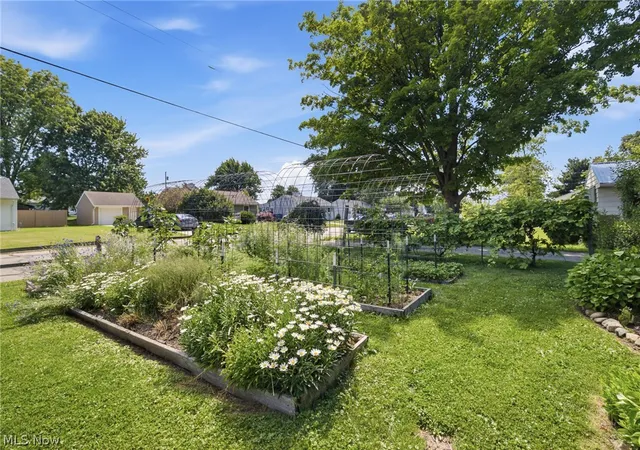 3rd image of 1136 Overlook Dr, Ashland, OH 44805 | MLS# 5222194