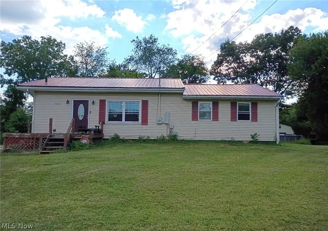 Photo 1 of Sale Pending at 3801 Beck Ave, Louisville, OH 44641 | MLS# 5222313 | Listing updated on 2026-07-02