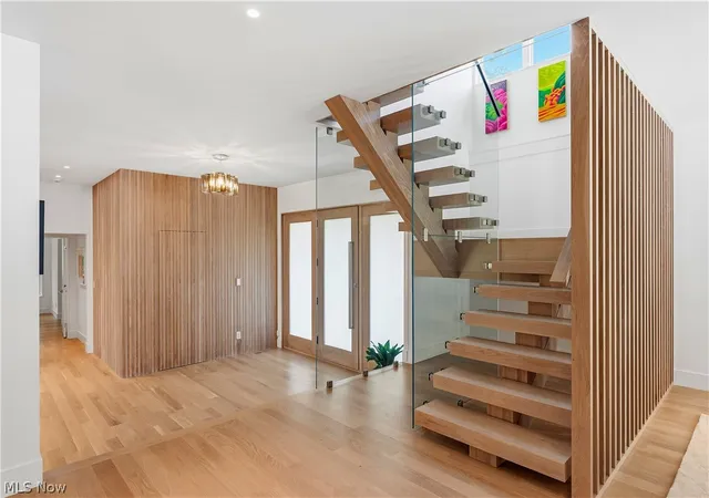 Photo 3 of Single family home for sale at 19103 N Park Blvd, Shaker Heights, OH 44122 | MLS# 5221602 | Listing updated on 2026-08-25