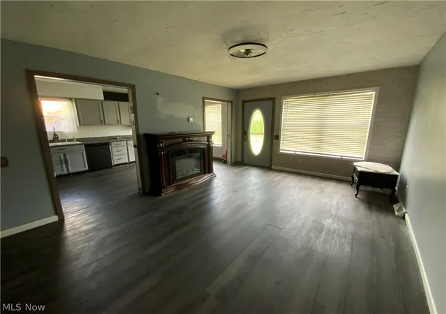 Photo 4 of Single family home for sale at 1403 Faulk Ave, East Liverpool, OH 43920 | MLS# 5222229 | Listing updated on 2026-06-25