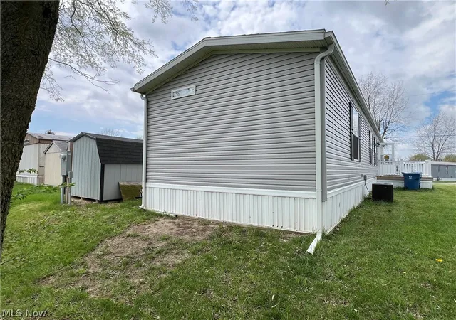 Photo 3 of Sale Pending at 1000 Garfield Ave #85, Bellefontaine, OH 43311 | MLS# 5222398 | Listing updated on 2026-08-26