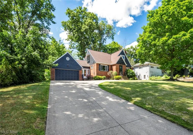 2nd image of 6524 E Pleasant Valley Rd, Independence, OH 44131 | MLS# 5222227