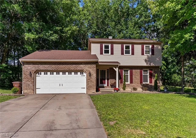 1st image of 511 Stoneybrook Ln, Canfield, OH 44406 | MLS# 5222148