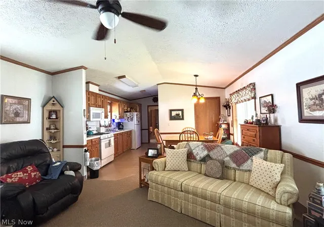 Homes for sale in Columbiana, OH | 1229 Columbiana Lisbon Rd #116, Columbiana, OH 44408 | MLS# 5222067
