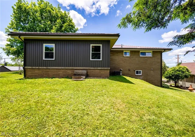 4th image of 100 Valley Rd, Mingo Junction, OH 43938 | MLS# 5222400