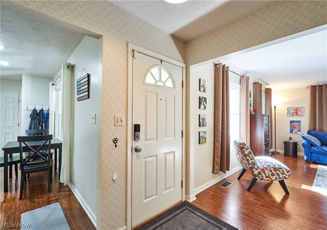 3rd image of 3447 Tennyson Dr, Fairlawn, OH 44333 | MLS# 5221814