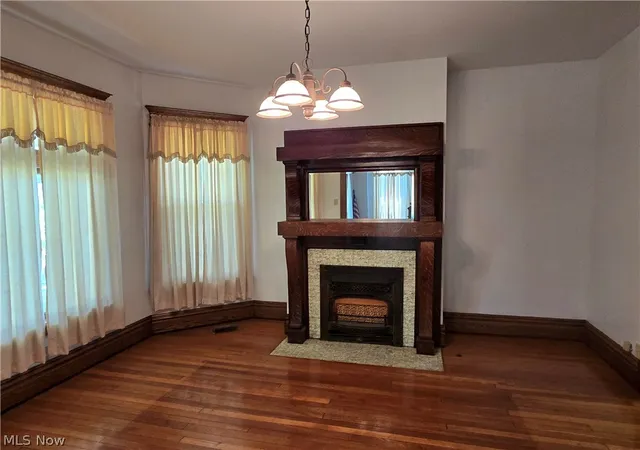 Photo 3 of Single family home for sale at 407 Williams Ave, Williamstown, WV 26187 | MLS# 5222275 | Listing updated on 2026-07-27