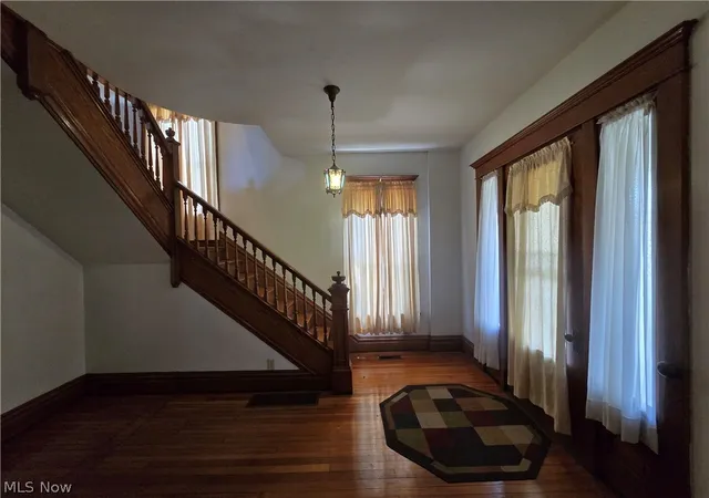 Photo 4 of Single family home for sale at 407 Williams Ave, Williamstown, WV 26187 | MLS# 5222275 | Listing updated on 2026-07-27
