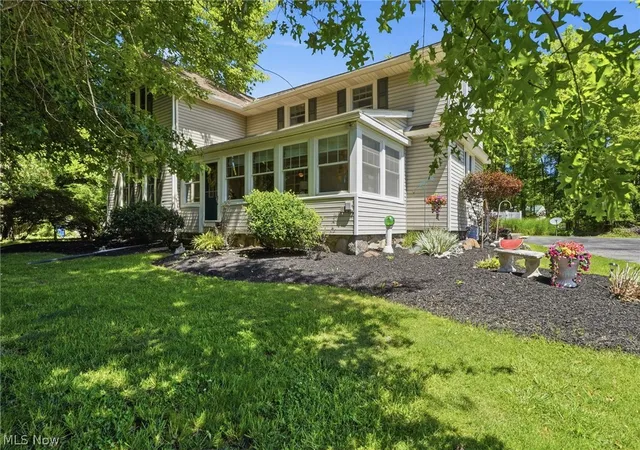 Homes for sale in Vermilion, OH | 1105 Vermilion Rd, Vermilion, OH 44089 | MLS# 5222048
