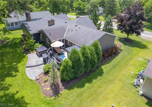 Homes for sale in Kent, OH | 7742 Windy Hill Dr, Kent, OH 44240 | MLS# 5221759