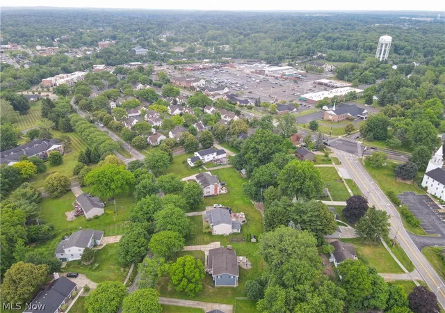 38th image of 110 Atterbury Blvd, Hudson, OH 44236 | MLS# 5222360