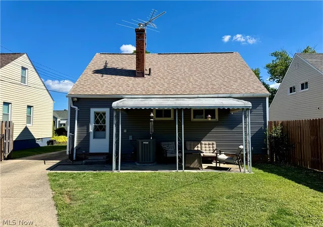 Homes for sale in Parma, OH | 8119 Liberty Ave, Parma, OH 44129 | MLS# 5220649