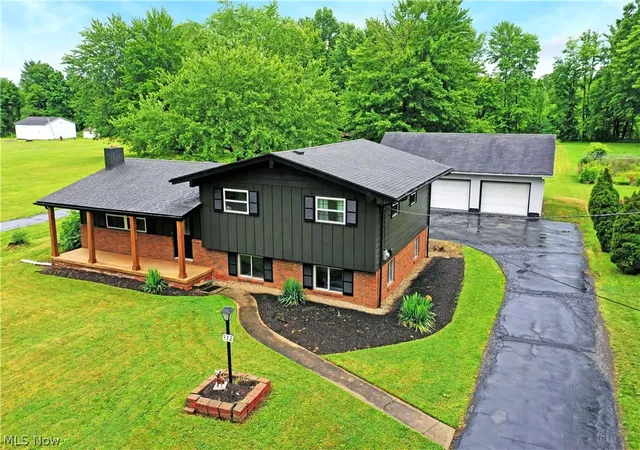 2nd image of 972 Wilson Sharpsville Rd, Cortland, OH 44410 | MLS# 5222151