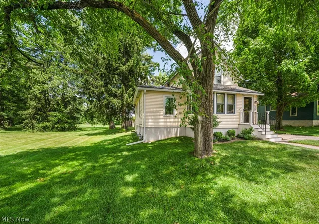 3rd image of 140 5Th Ave, Chardon, OH 44024 | MLS# 5220901
