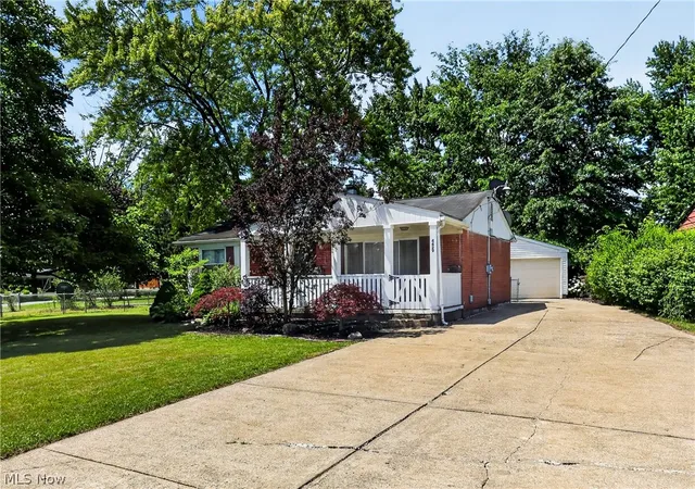2nd image of 4429 Burkey Rd, Austintown, OH 44515 | MLS# 5221493