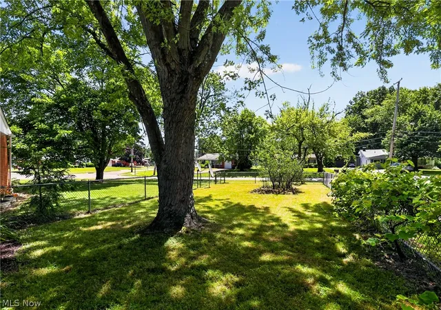 5th image of 4429 Burkey Rd, Austintown, OH 44515 | MLS# 5221493