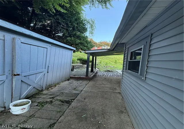 Homes for sale in Coshocton, OH | 201 Center St, Coshocton, OH 43812 | MLS# 5222566
