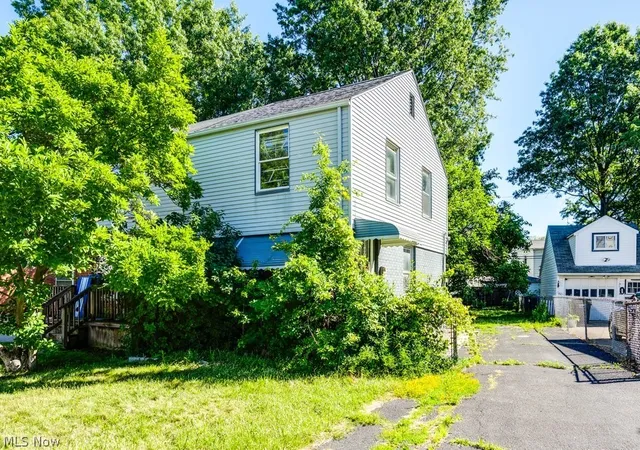1st image of 1445 Sulzer Ave, Euclid, OH 44132 | MLS# 5222411