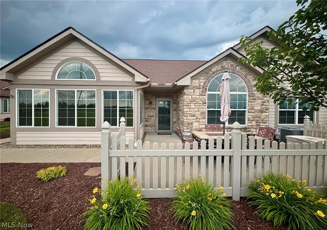 Homes for sale in Streetsboro, OH | 1934 Woods Dr, Streetsboro, OH 44241 | MLS# 5221810