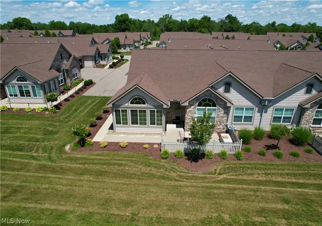Homes for sale in Streetsboro, OH | 1934 Woods Dr, Streetsboro, OH 44241 | MLS# 5221810