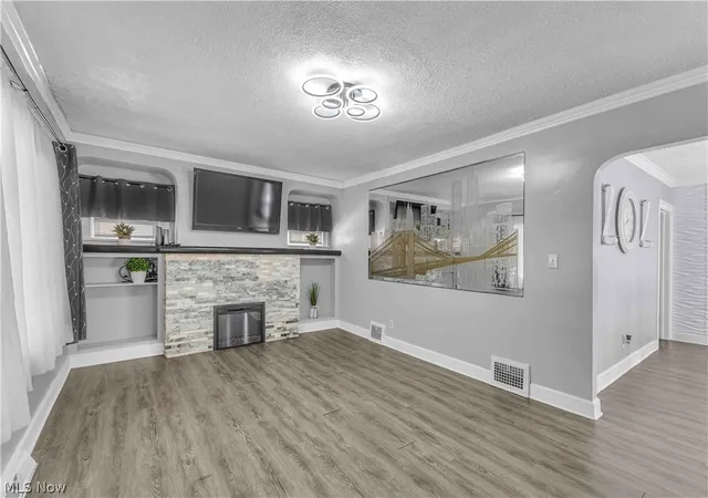 Photo 3 of Sale Pending at 12401 Brighton Ave, Cleveland, OH 44111 | MLS# 5221896 | Listing updated on 2026-07-13