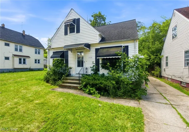 Homes for sale in Cleveland, OH | 13120 Crennell Ave, Cleveland, OH 44105 | MLS# 5222103