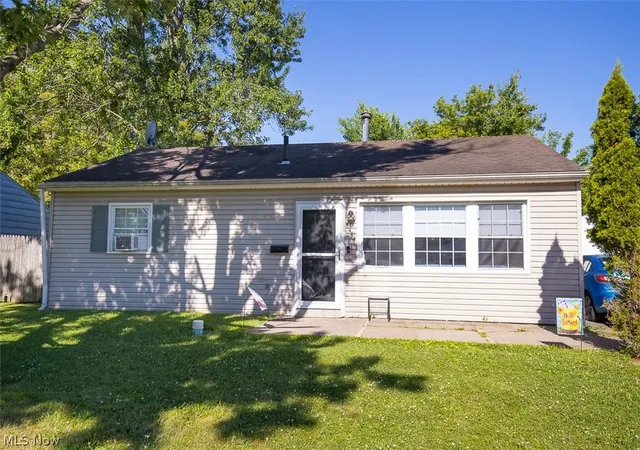 Homes for sale in Lorain, OH | 4144 Riverside Dr, Lorain, OH 44055 | MLS# 5222490