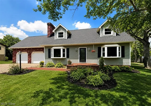 Homes for sale in Zanesville, OH | 450 Jeffrey Ln, Zanesville, OH 43701 | MLS# 5222293