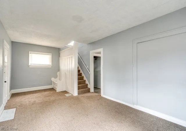 Photo 3 of Single family home for sale at 732 Akin Ct SW, Canton, OH 44706 | MLS# 5220885 | Listing updated on 2026-06-26