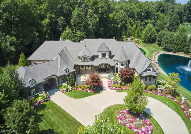 1st image of 520 Arbor Falls Dr, Wadsworth, OH 44281 | MLS# 5221155